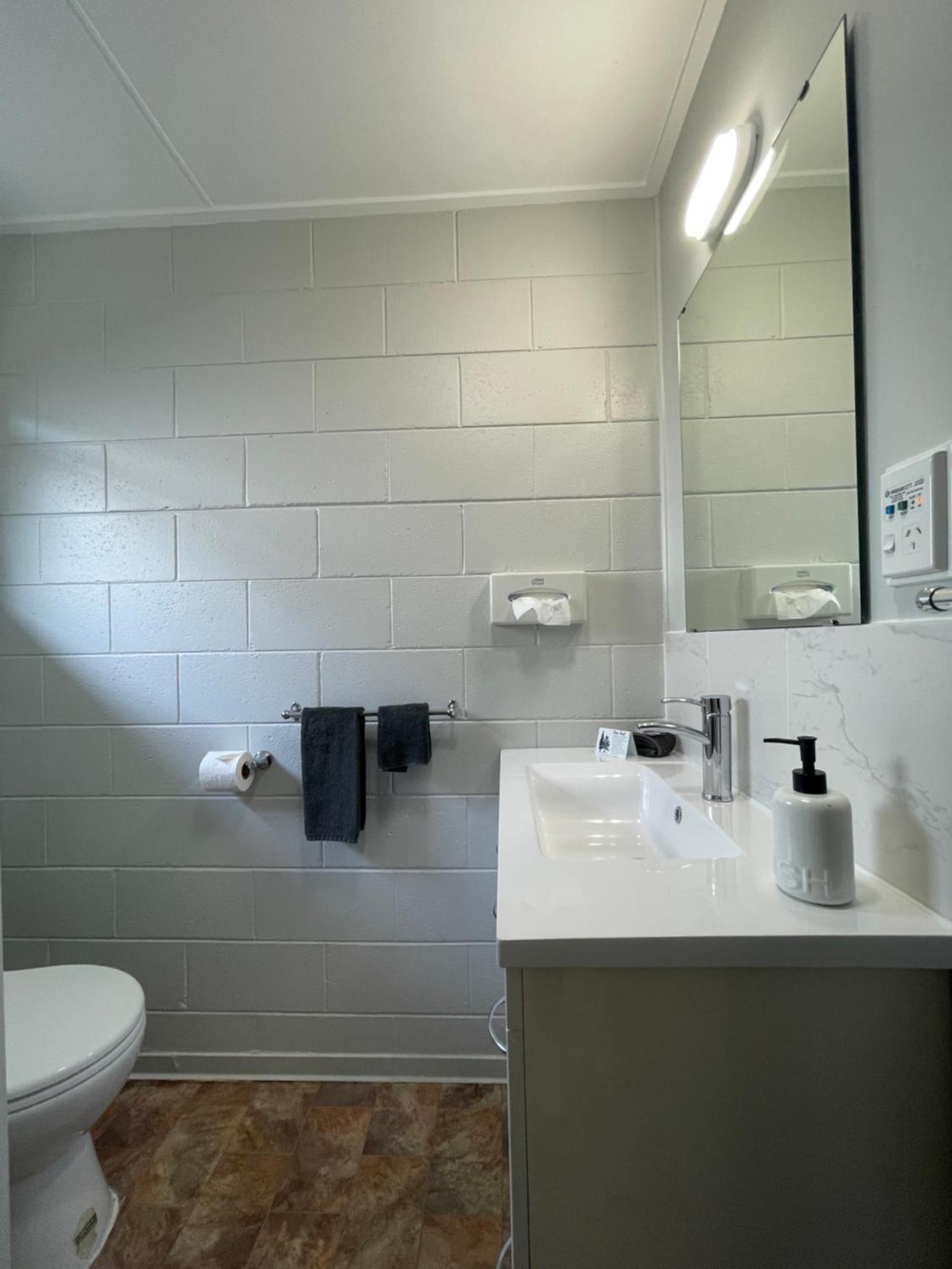 Kensington Motel Whangarei Ngoại thất bức ảnh